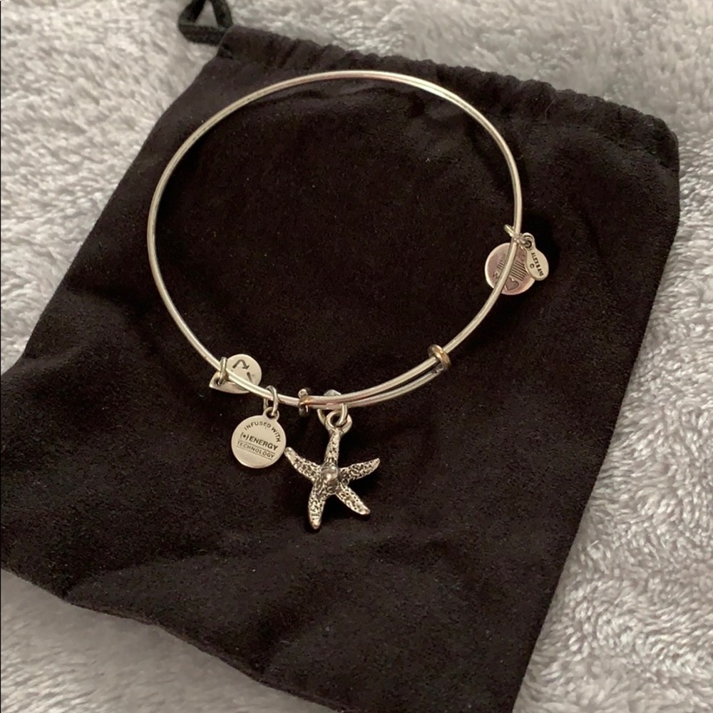 Starfish Bangle